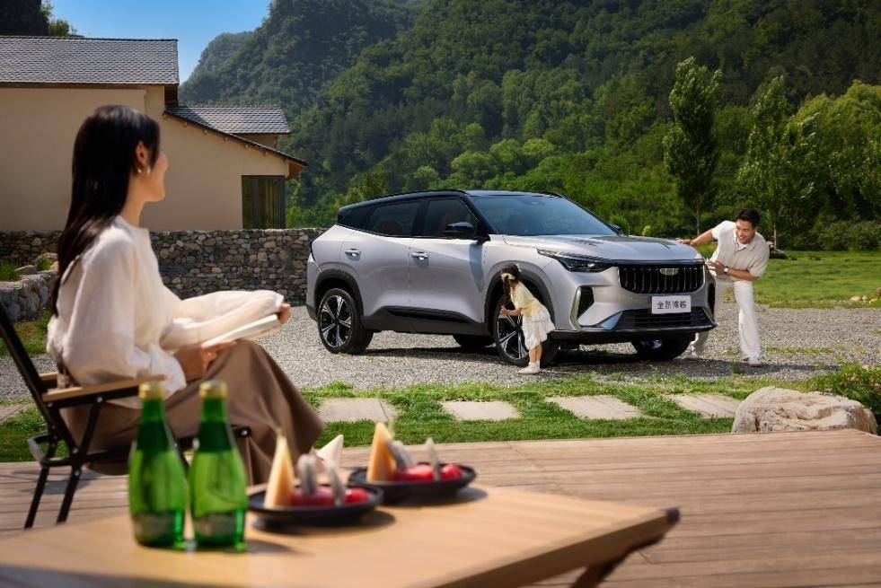 吉利又整新活:全新博越外觀大變樣,誰說中國汽車設計不行?