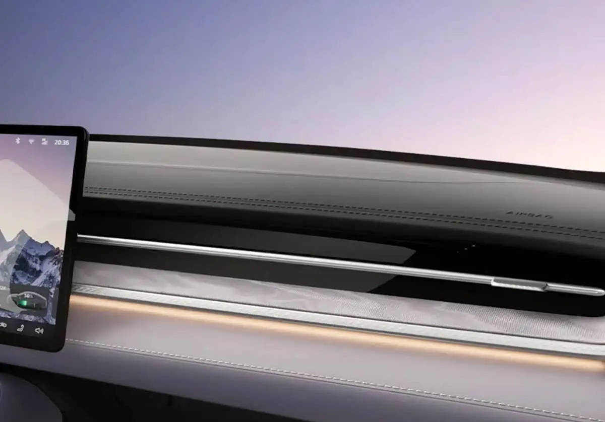 插混動(dòng)力/純電續(xù)航160km 榮威M7 DMH內(nèi)飾官圖發(fā)布